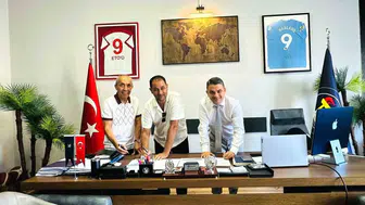 77 yaşındaki Ali Bıdı, çocuklara sporcu gelişim modeli sunuyor