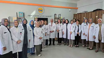 Erzincan'da öğretmenlere isimlik hediyesi