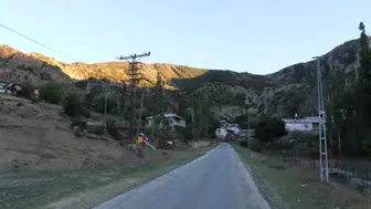 69 yaşında hayalini gerçekleştirerek şiir kitabı yayımladı