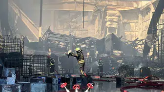 Mersin'deki kimya fabrikasındaki yangın kontrol altına alındı