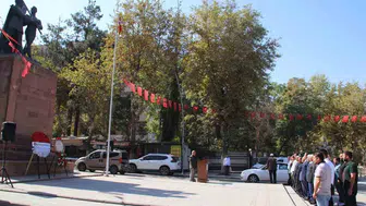 Malatya'da ahilik haftası etkinliği: Atatürk anıtına çelenk sunuldu