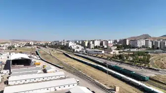 Siirt’i ulusal demiryolu ağına bağlayacak proje ilerliyor: Kurtalan-Siirt demiryolu yüzde 30 tamamlandı