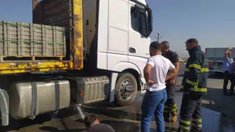 Adıyaman'da parke taşı yüklü tırda yangın paniği