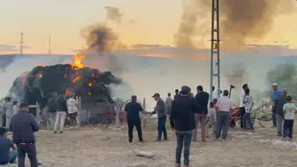 Erzurum'da yangın felaketi: Yüzlerce ot balyası yok oldu