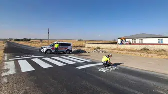 Kurtalan'da okul önlerinde yaya geçidi çalışması yapıldı