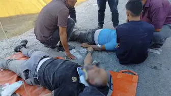 Elazığ'da minibüs kazası: 5'i ağır 13 işçi yaralandı