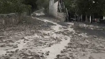 Erzurum'un Uzundere ilçesinde aşırı yağış sonrası sel felaketi yaşandı
