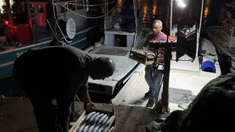 Akçakoca açıklarında balıkçıların palamut avı bereketli geçiyor