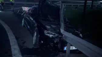 Bahçelievler'de otomobil bariyere çarptı, bir kişi yaralandı