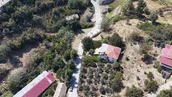 Tarsus'ta kırsal yollara yeni yaşam: Parke taşı döşeme çalışmaları hızlandı