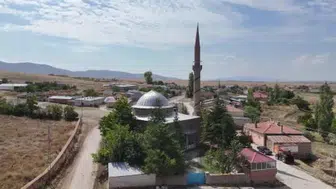Panlı köyünden Elif Eralp'in Berlin seçimlerindeki başarı hikayesi