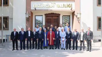 Erzincan'da ahilik haftası etkinlikleri: başarılı esnaflara onur belgeleri takdim edildi