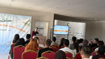 Adana'da evlenecek çiftlere evlilik öncesi eğitim verildi