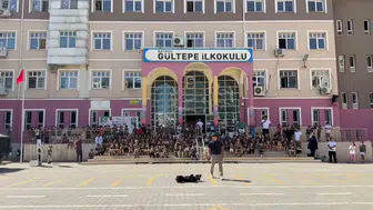 Batman'da minik öğrencilere jandarmadan anlamlı sürpriz