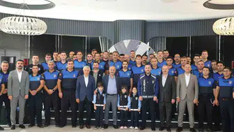 Zabıta teşkilatının 200. yılı için özel buluşma: Başkan Büyükgöz, personeliyle bir araya geldi