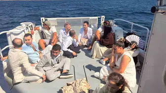 Muğla açıklarında yelkenli teknede 14 düzensiz göçmen yakalandı