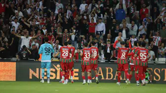 Karşıyaka, TFF 3. Lig 2. Grup'ta kötü bir başlangıç yaptı