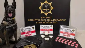 Bayburt'ta uyuşturucu operasyonunda 20 hap ve 12 gram madde ele geçirildi