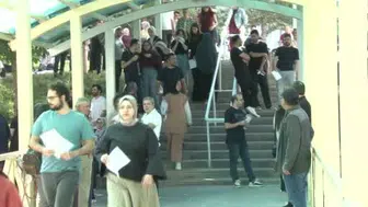 Hastaneden çıkarak kızının sınavına destek olmaya gitti