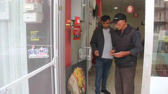Sivas'ta hırsızlar 5 iş yerine girip 65 bin lira çaldı