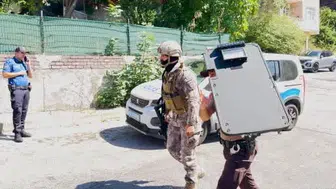 Maltepe'de ev sahibi ile işletmeci arasında silahlı çatışma: Çok sayıda yaralı var