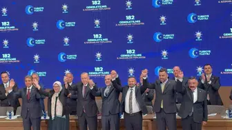 Marmara Adalar Belediye Başkanı Aydın Dinçer, AK Parti'ye katıldı