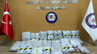 Karşıyaka'da uyuşturucu operasyonu: 80 kilo skunk ele geçirildi