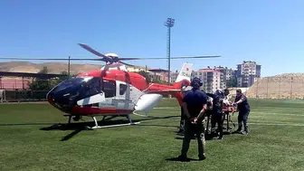 Darende'de kalp krizi geçiren hasta hava ambulansıyla Malatya'ya taşındı