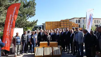 Nevşehir'de arıcılığın geleceği için 400 kovan desteği