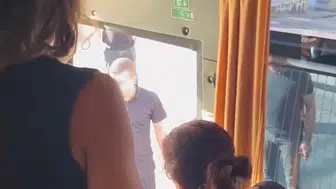 Diyarbakır'da sağlık personelini taşıyan otobüse saldırı anları görüntülendi