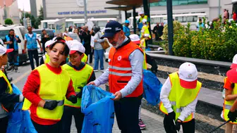 Kocasinan belediye başkanı ahmet çolakbayrakdar çevre temizliğine dikkat çekti