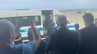 Milli Eğitim Bakanı Tekin, silahlı saldırı sonrası Manisa'ya gitti