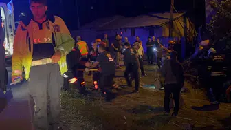 Erzincan'da otomobil takla attı, karı-koca yaralandı