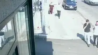 Bursa'da silahlı ve sopalı saldırı: Yaralanan çift hastaneye kaldırıldı