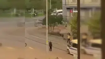 Keserle yürüyen gencin kavgada hayatını kaybetmesi kaydedildi