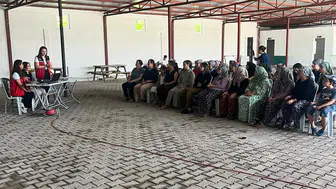 Tarım müdürlüğü personeli köylerde üreticilerle buluştu