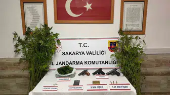 Sakarya'nın 3 ilçesinde uyuşturucu operasyonunda 4 kişi tutuklandı