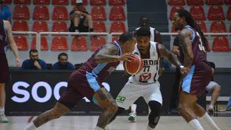 Ege Cup 2026'da Pizzabulls Bordo Bandırma, Trabzonspor'u rahat geçti
