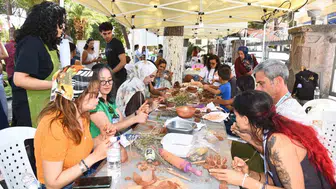 Menemen çömlek festivalinde deniz canlıları için özgün tasarımlar