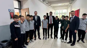 Trabzon'da yeni eğitim öğretim yılına coşkulu başlangıç