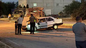 Isparta'da iki otomobil çarpıştı: 4 kişi hastaneye kaldırıldı