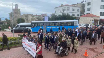 Sinop'ta gaziler günü kutlaması: Yoğun katılımlı kortej yürüyüşü gerçekleştirildi