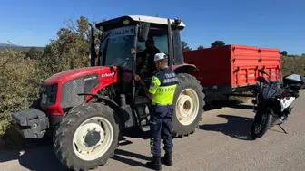 Bilecik jandarmasından traktör sürücülerine trafik güvenliği uyarısı