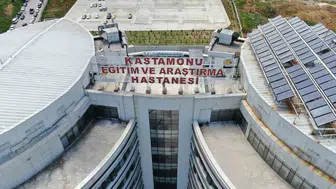Kastamonu'da karbonmonoksit gazından etkilenen 12 işçi hastaneye kaldırıldı