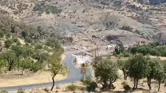 Siirt-Pervari karayolunda gerçekleşen kontrollü patlatma görüntülendi