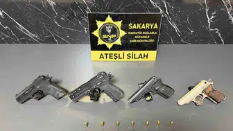 Sakarya'da 'sokaklar güvende' operasyonunda 3 uyuşturucu şüphelisi tutuklandı