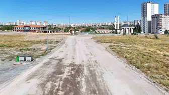 Yıldırım Beyazıt Mahallesi'nde yeni yollarla ulaşım rahatlıyor
