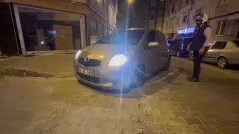 Yolda jant üzerinde giden alkollü sürücü polise yakalandı