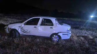 Bilecik'te ehliyetsiz sürücü kaza yaptı: 3 yaralı
