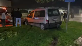 Bursa'da kaygan yolda kaza: 2 yaralı
